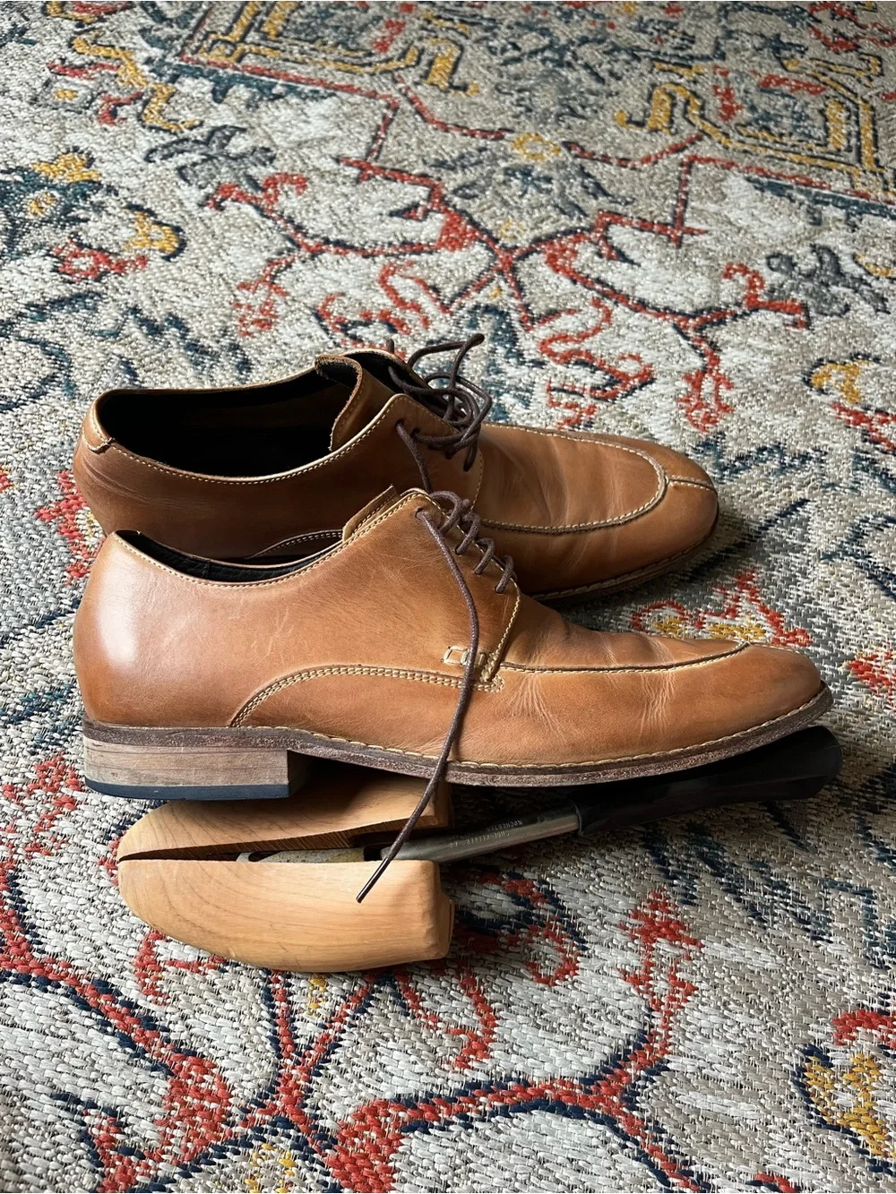 Cole Haan Tan Leather Derby Shoes with Dark Brown Laces Size 10